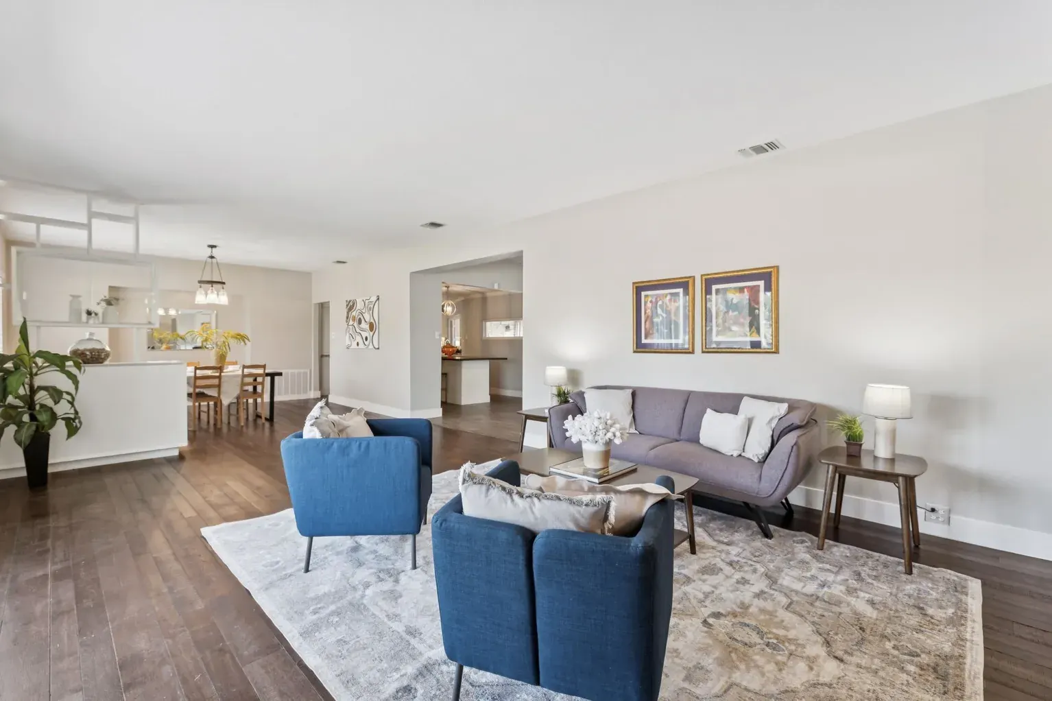 Should a San Antonio Builder Stage a Completed Spec Home or Use the Furnished Model to Sell It? staging article