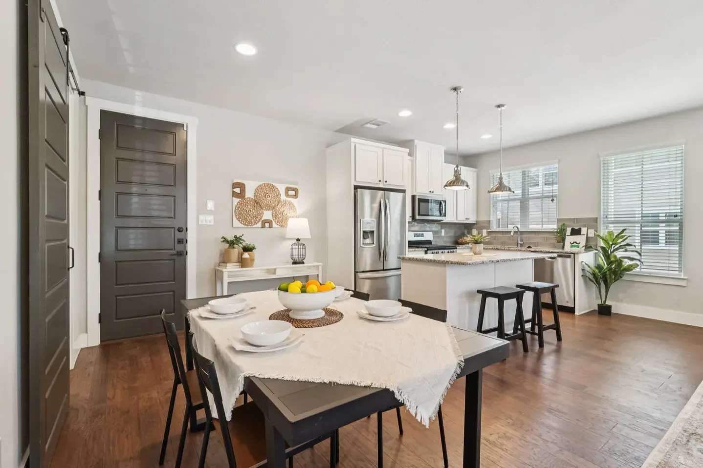 Should a San Antonio Seller Remodel a Lived-In Kitchen Before Listing Photos? staging article