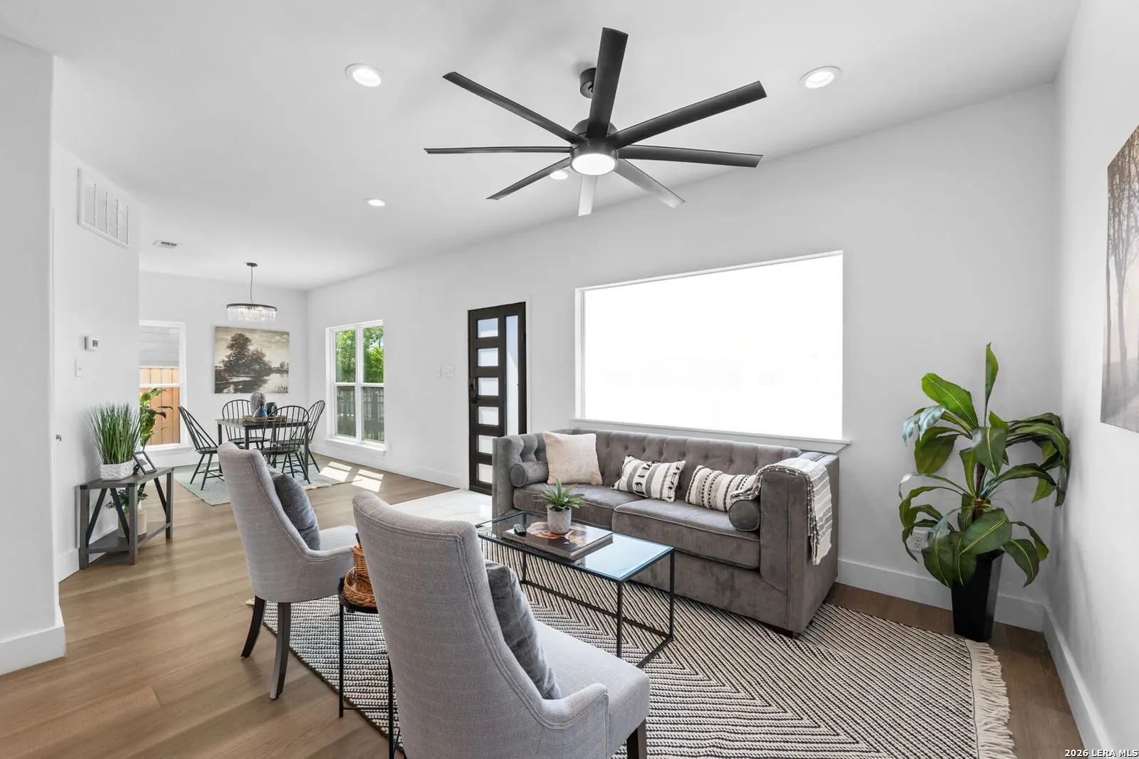 When Does an Empty San Antonio Spec Home Room Need Furniture? staging article