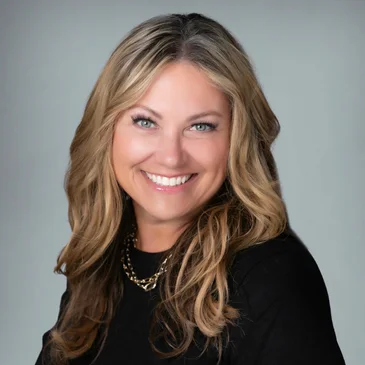 Valarie Adams of Vabulous Living Staging Co.